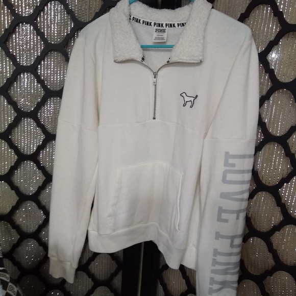 PINK Victoria's Secret Tops - 💥 FLASH SALE 💥